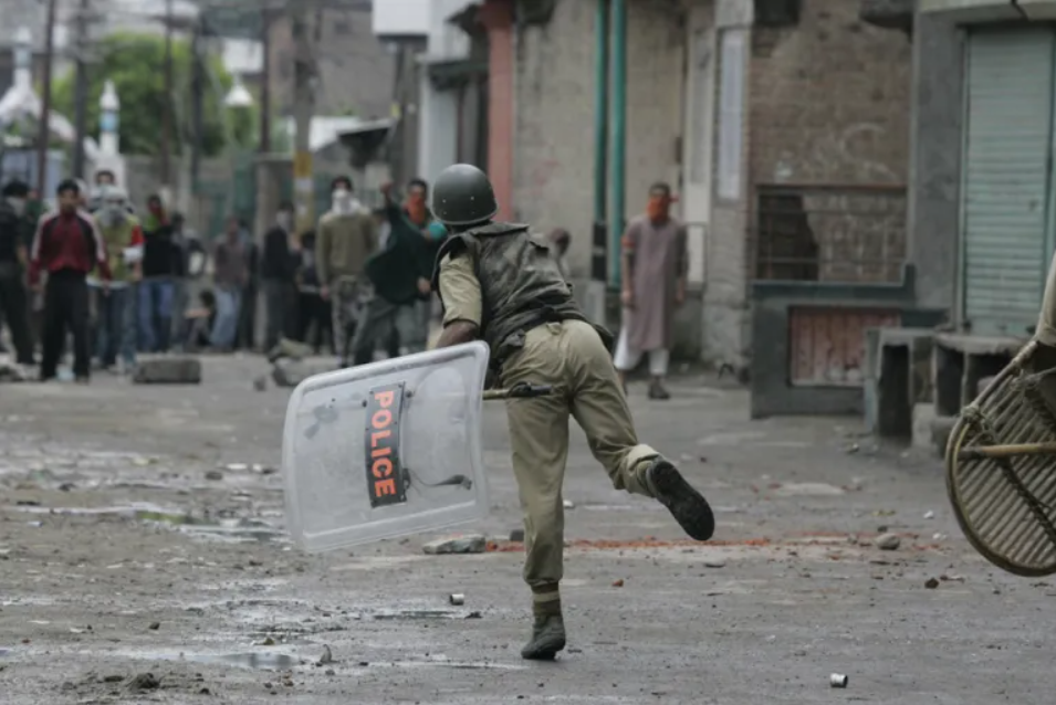 Keşmir’de Terörün İki Yüzü